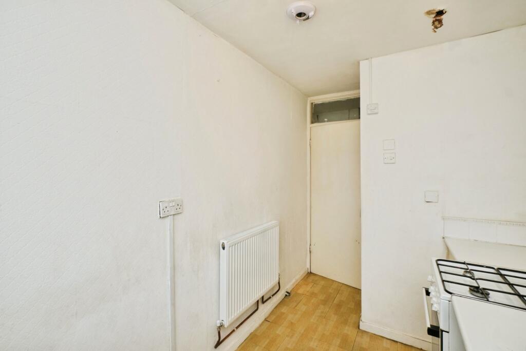 Additional image 10 of Sandfields Avenue, Birmingham, West Midlands, B10