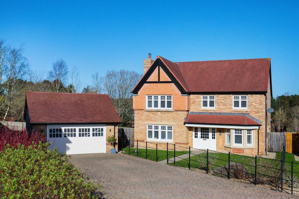 Main image of property: Oakland Park, Morpeth, NE61