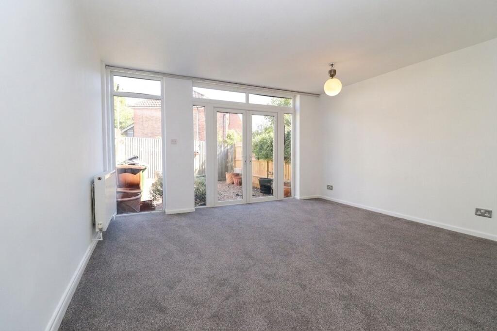House in Tonbridge - View 2