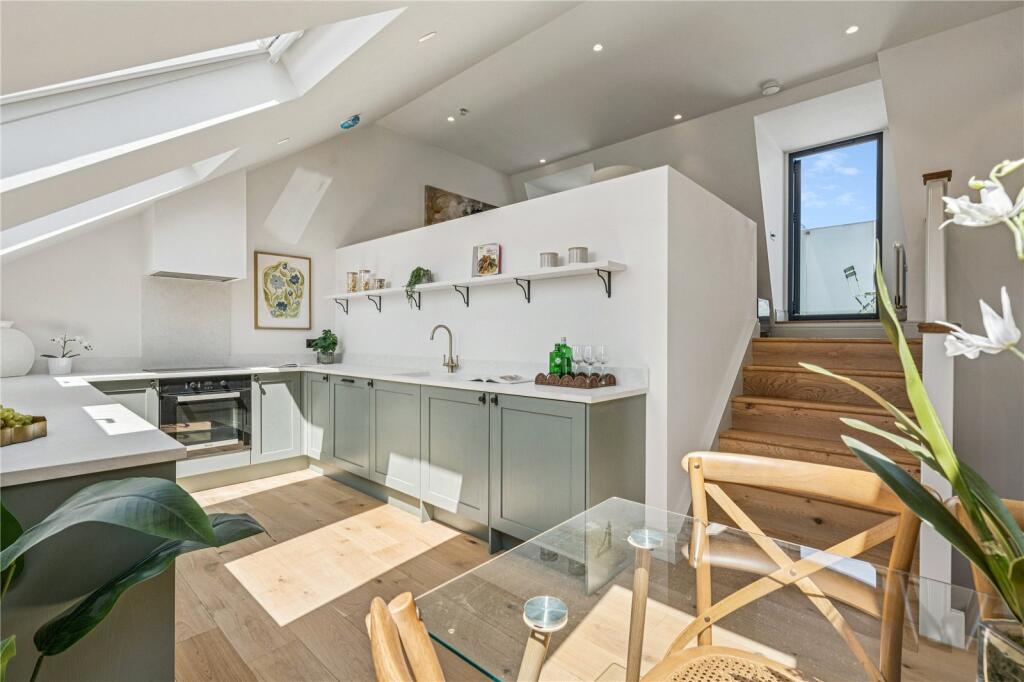 Main image of property: Balham Park Road, SW12