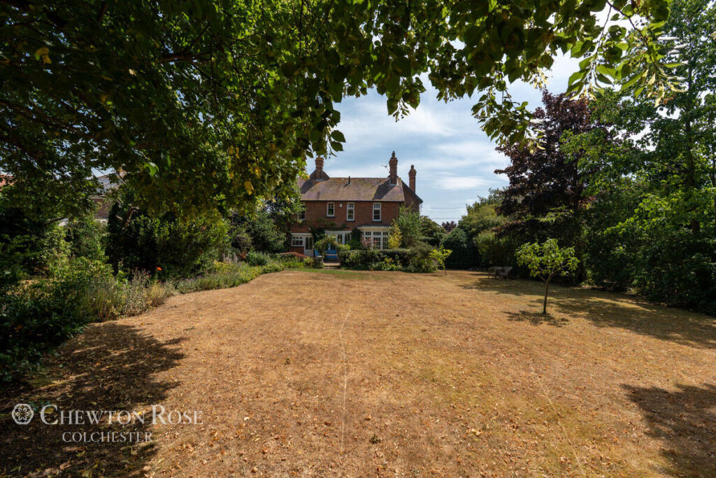 Regent Road, Brightlingsea photo 4