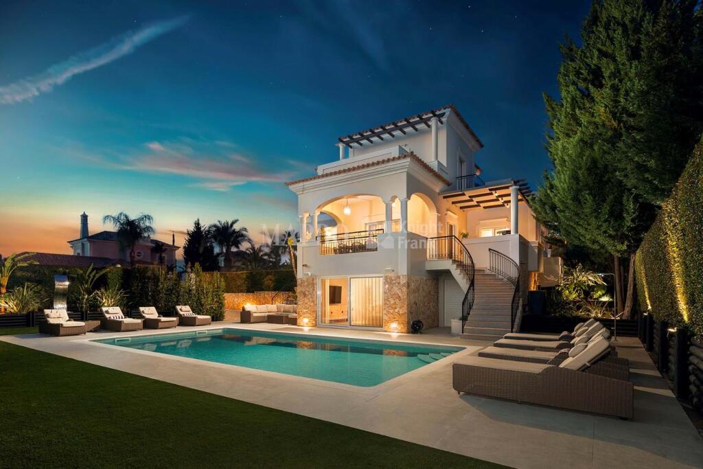 Main image of property: Algarve, Almancil