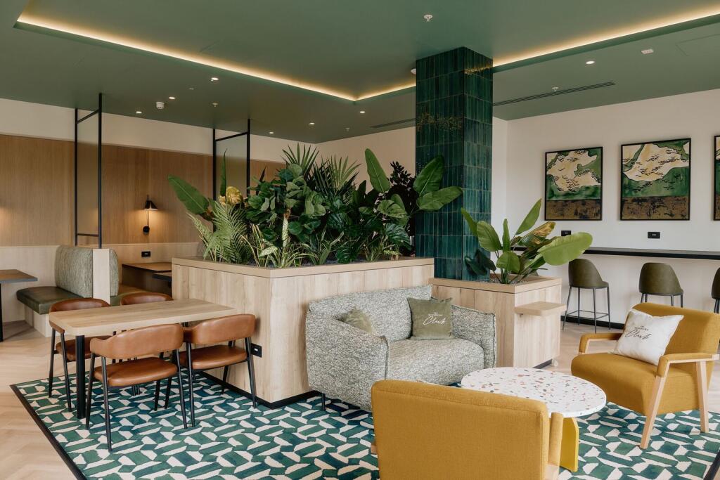 Apartment in London - More