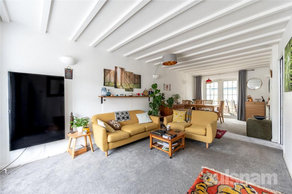 House in Birmingham, New Frankley in Birmingham - View 2