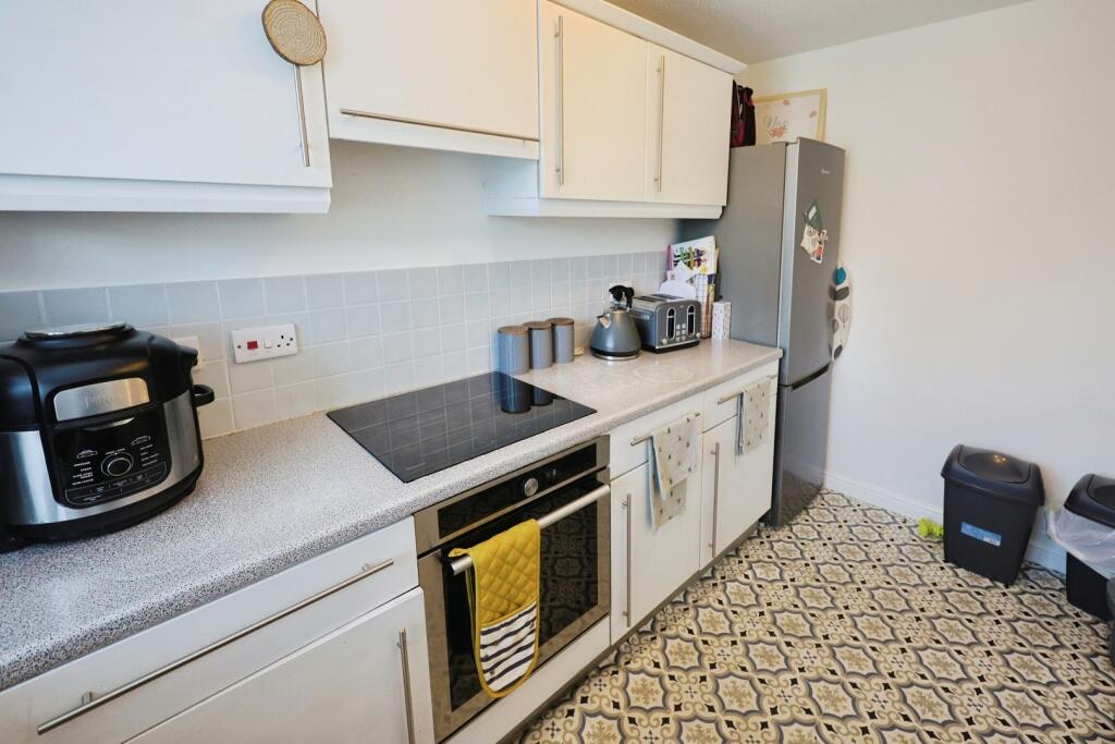 House in Darlington - More