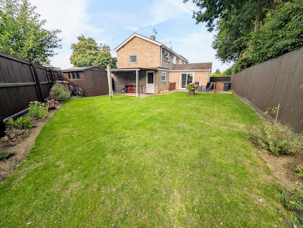 House in Ipswich - View 2