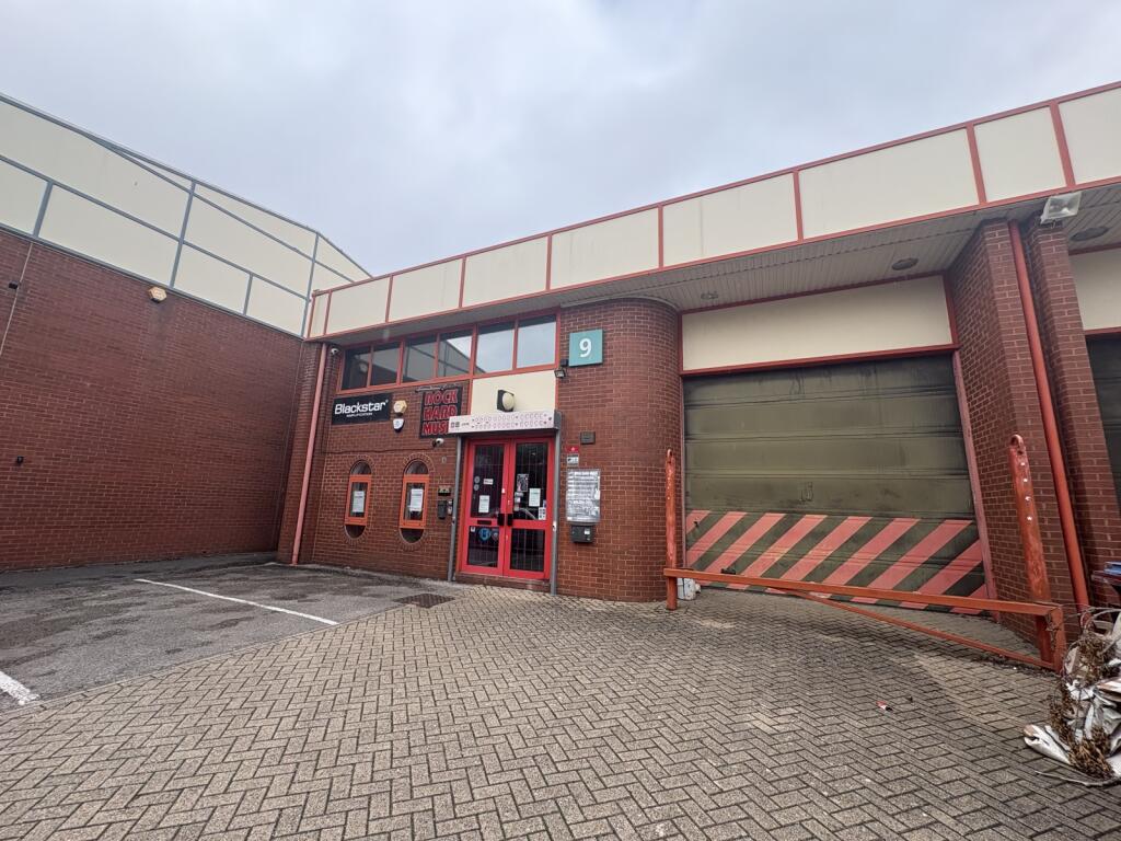 Main image of property: 9 Canons Road, Old Wolverton, Milton Keynes, South East, MK12