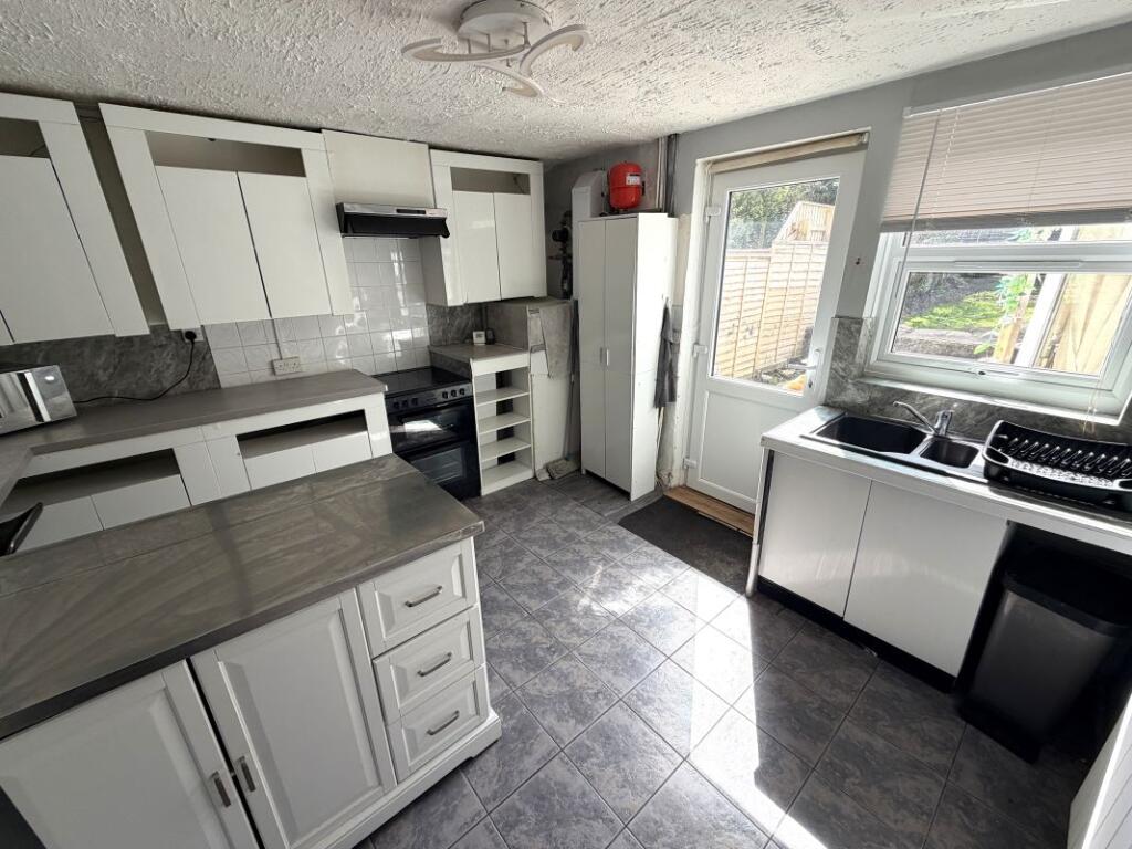 House in Plymouth - View 4