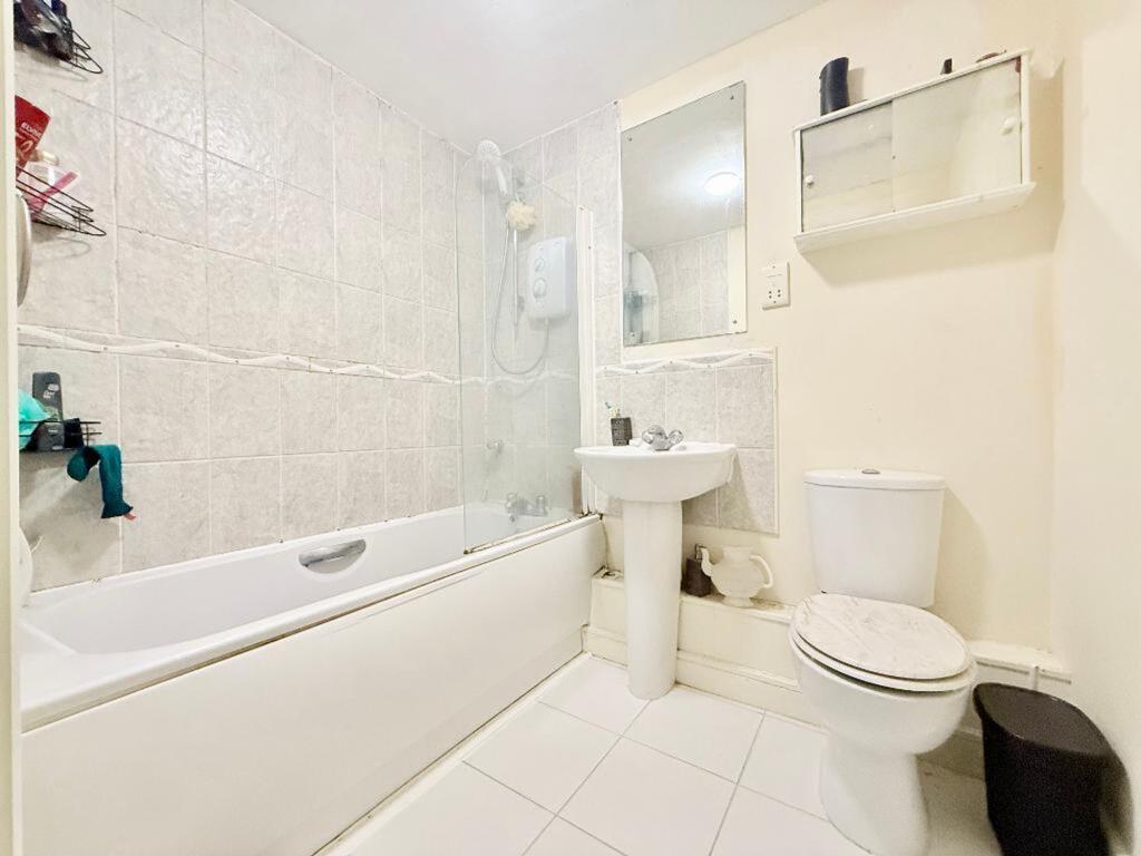 Foxglove Way, Luton, LU3 photo 4
