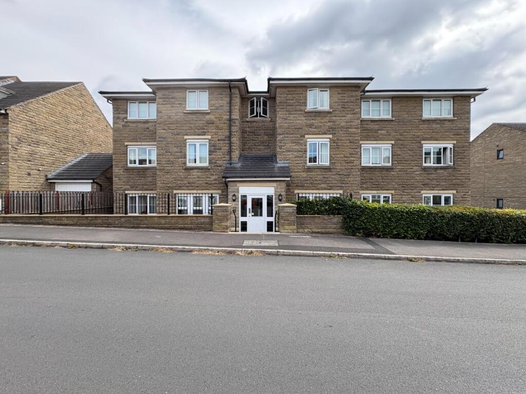 Main image of property: Highfield Chase, Dewsbury, West Yorkshire