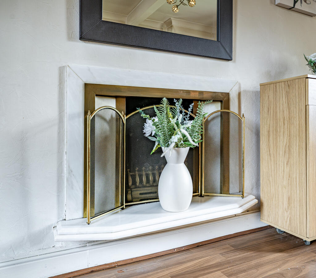 House in Glasgow, South Lanarkshire - View 5