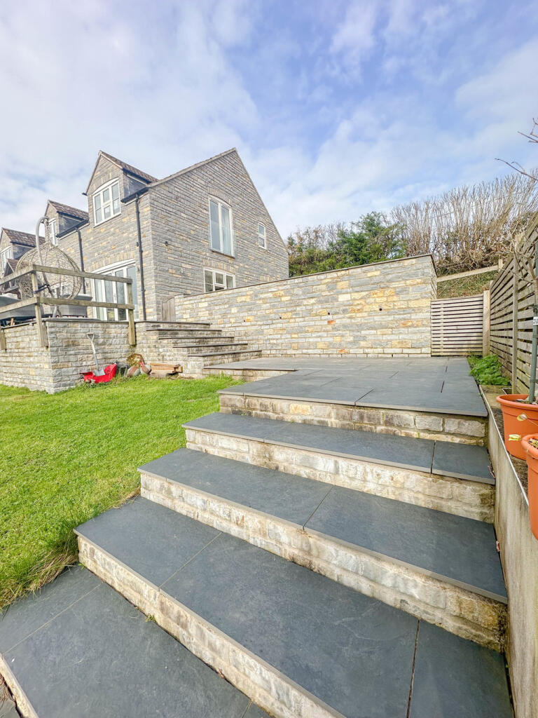 Additional image 53 of Pilton