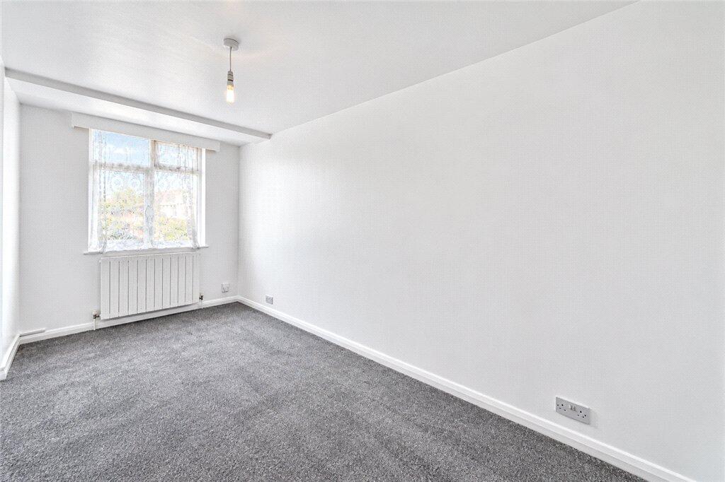 Apartment in London, Thornton Heath - More