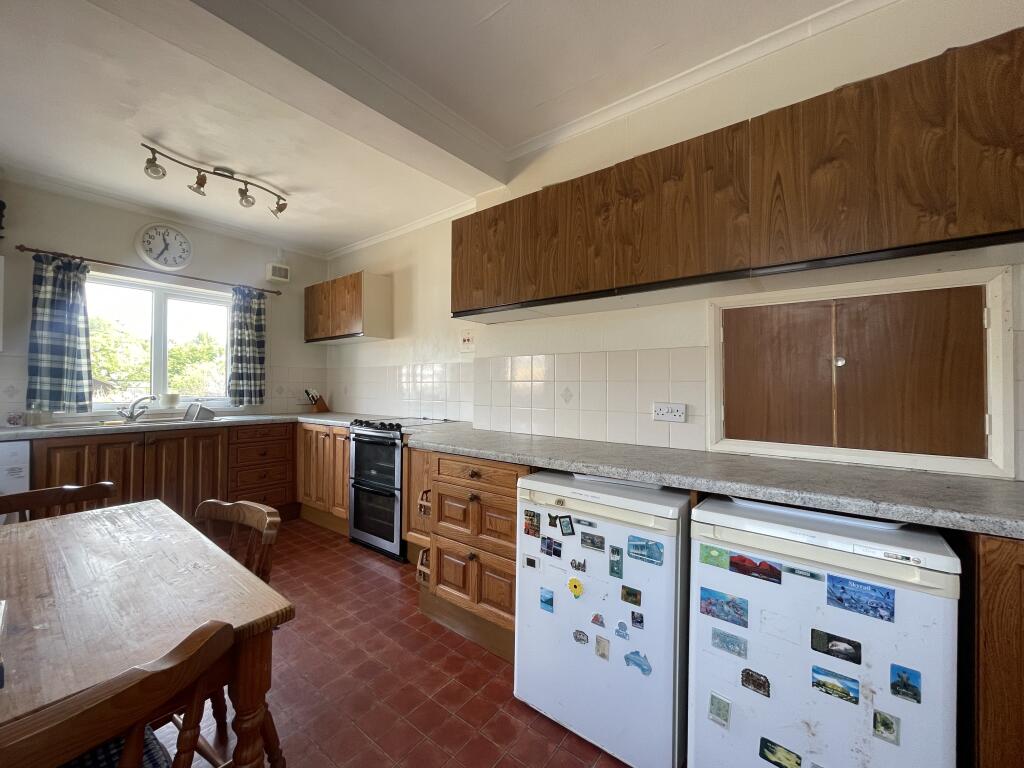 House in Gloucester - More