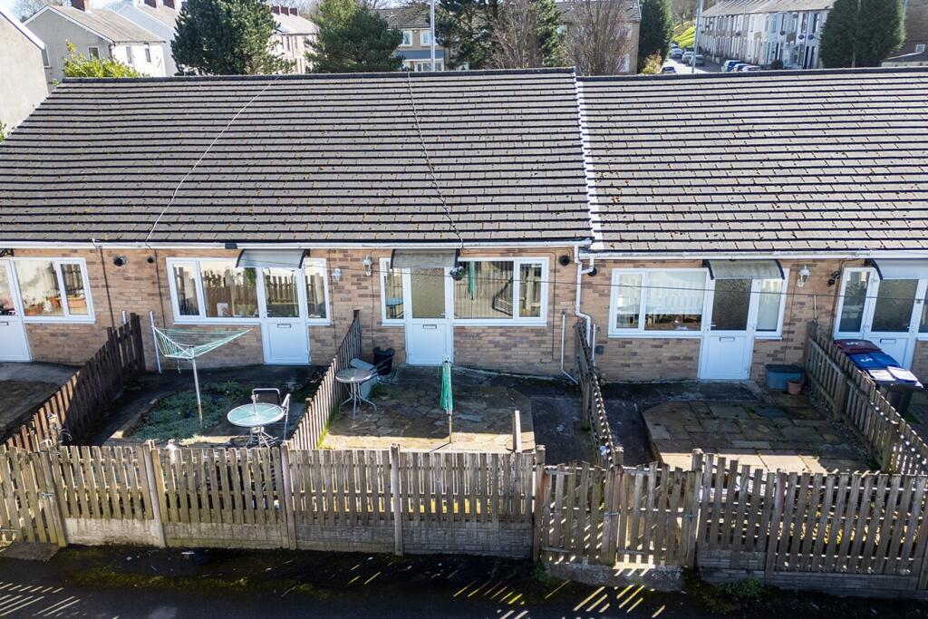 Main image of property: Gretna Fold, Coal Clough Lane, Burnley, Lancashire, BB11