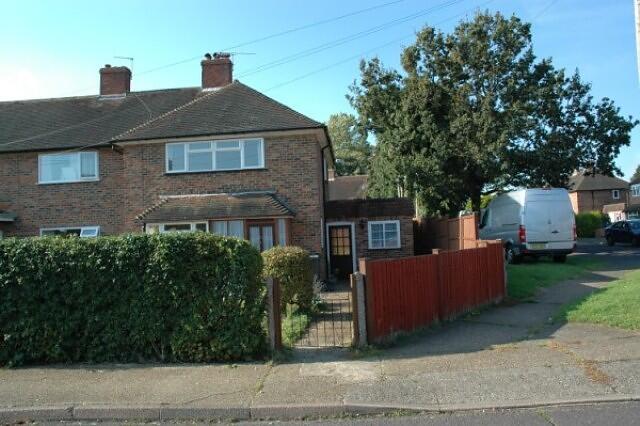 Main image of property: 2 bedroom End Of Terrace House in Godalming