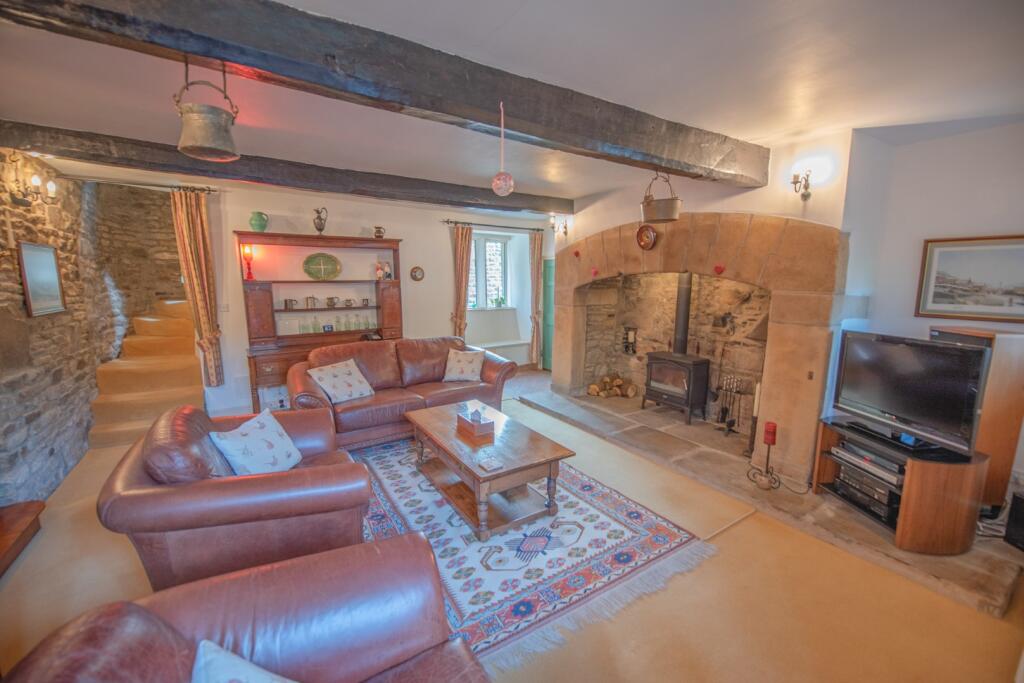 10 Beck Side, Carleton, North Yorkshire BD23 3ET - View 5