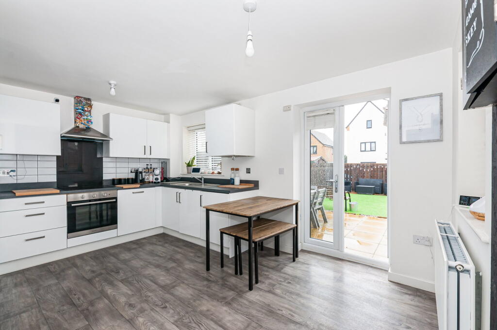 House in Hull, Kingswood - View 2
