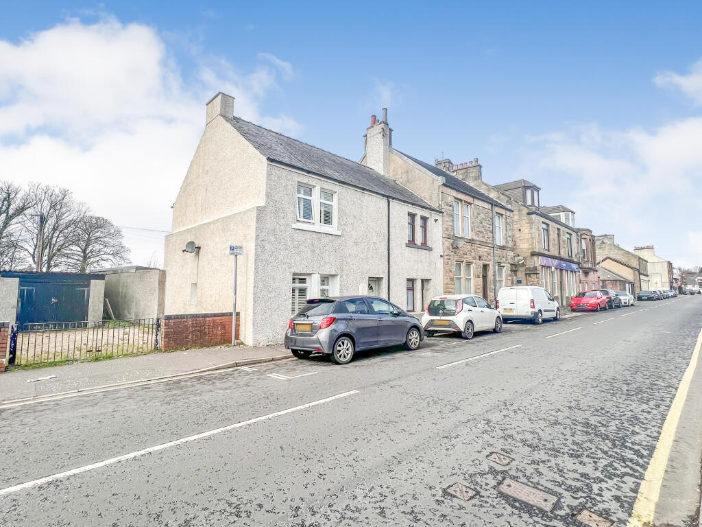 Main image of property: 97L New Street, Stevenston, KA20 3HD