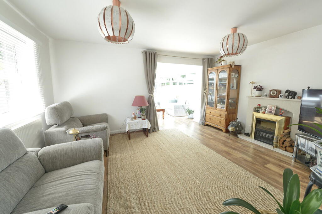 Westover Road, Fleet, GU51 3DG - View 5