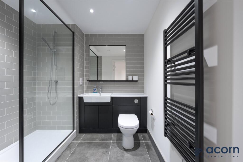 Apartment in London - View 5