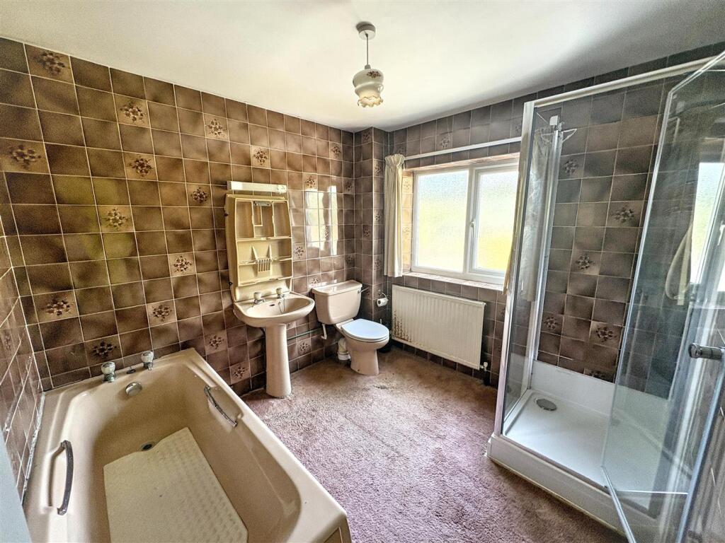 House in High Littleton, Bath and North East Somerset - View 5