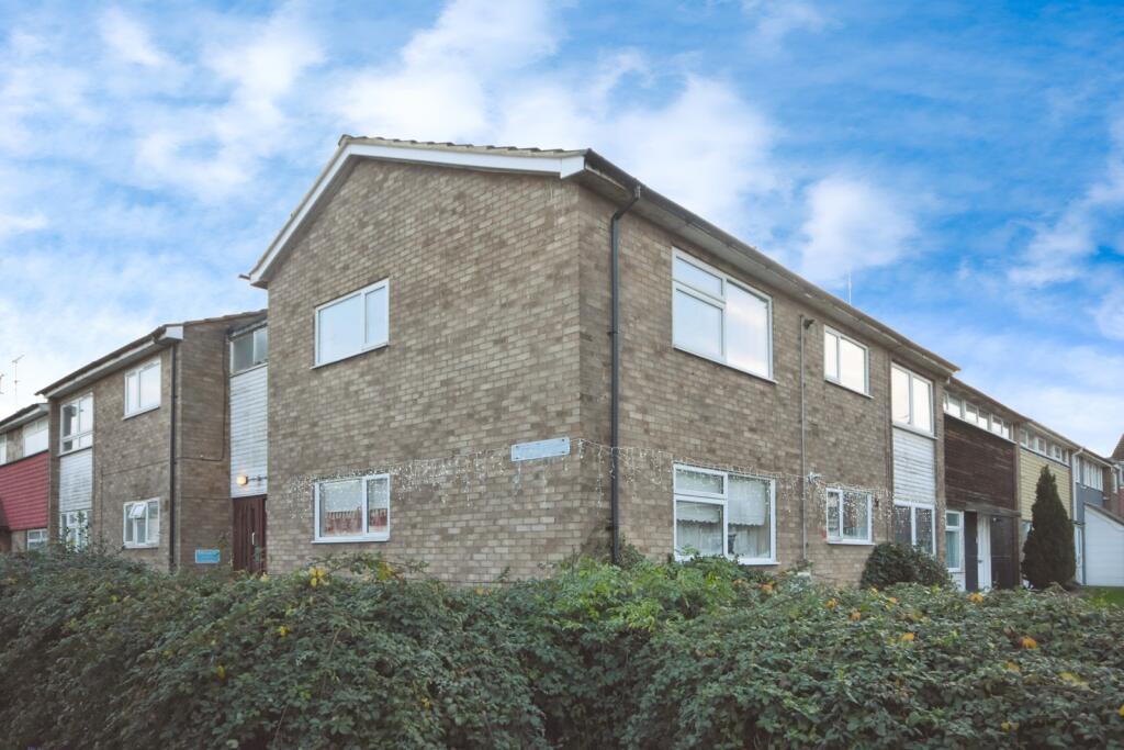 Main image of property: Mynchens, Basildon, Essex, SS15
