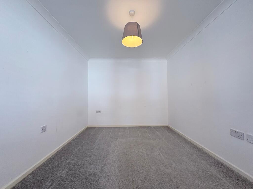 House in Tonbridge - View 4