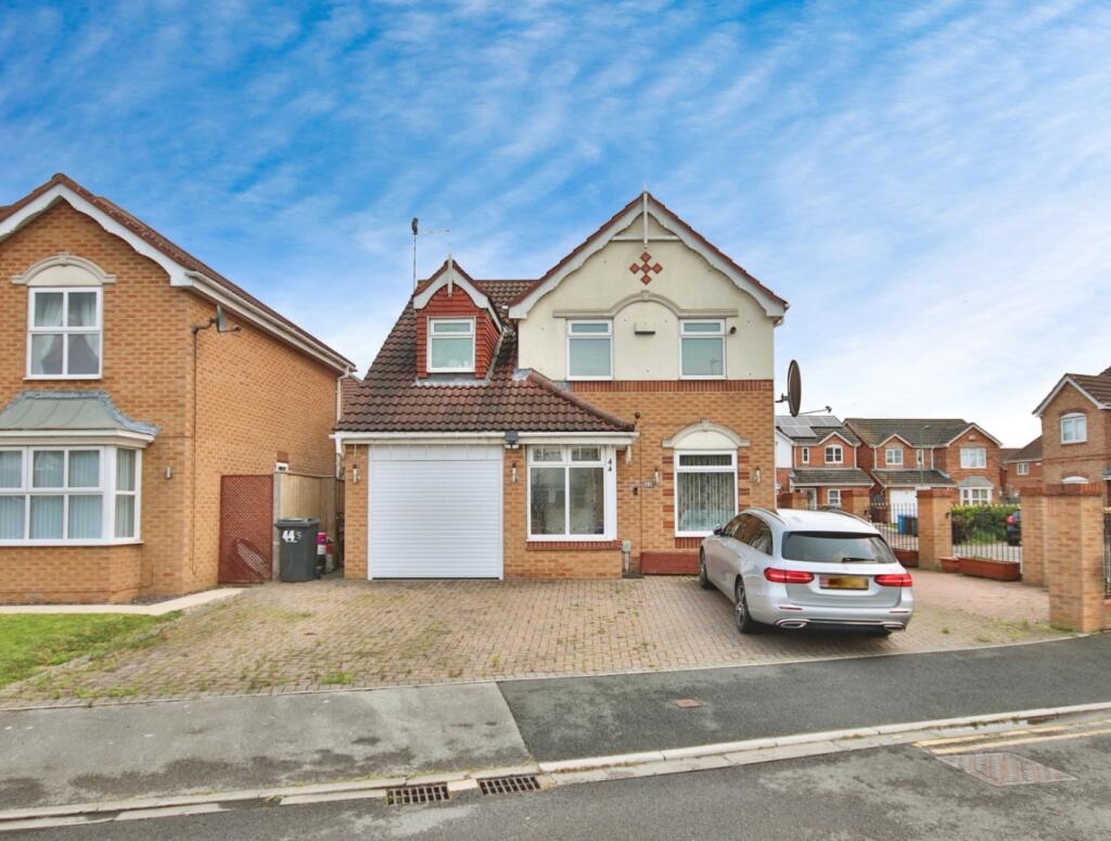 Main image of property: Sovereign Way, Kingswood, Hull, East Riding of Yorkshire, HU7 3JG