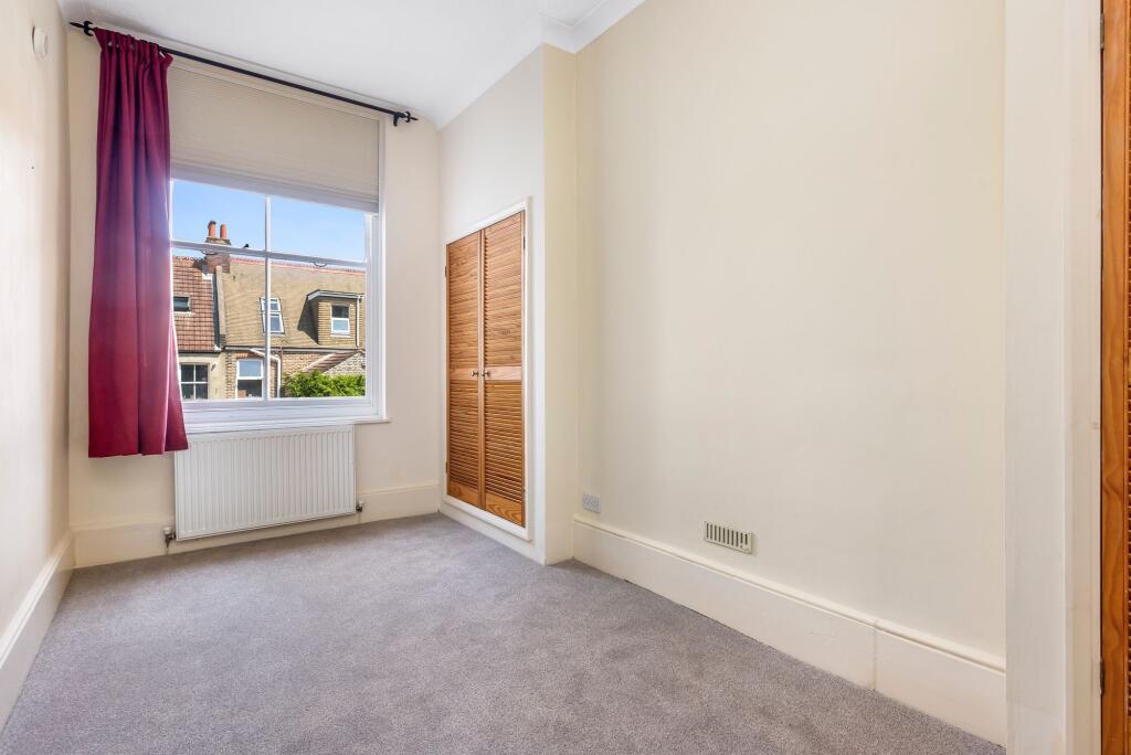 Apartment in Hove, Brunswick - More