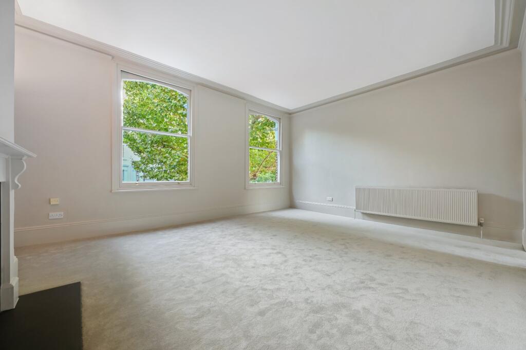 House in London - View 5