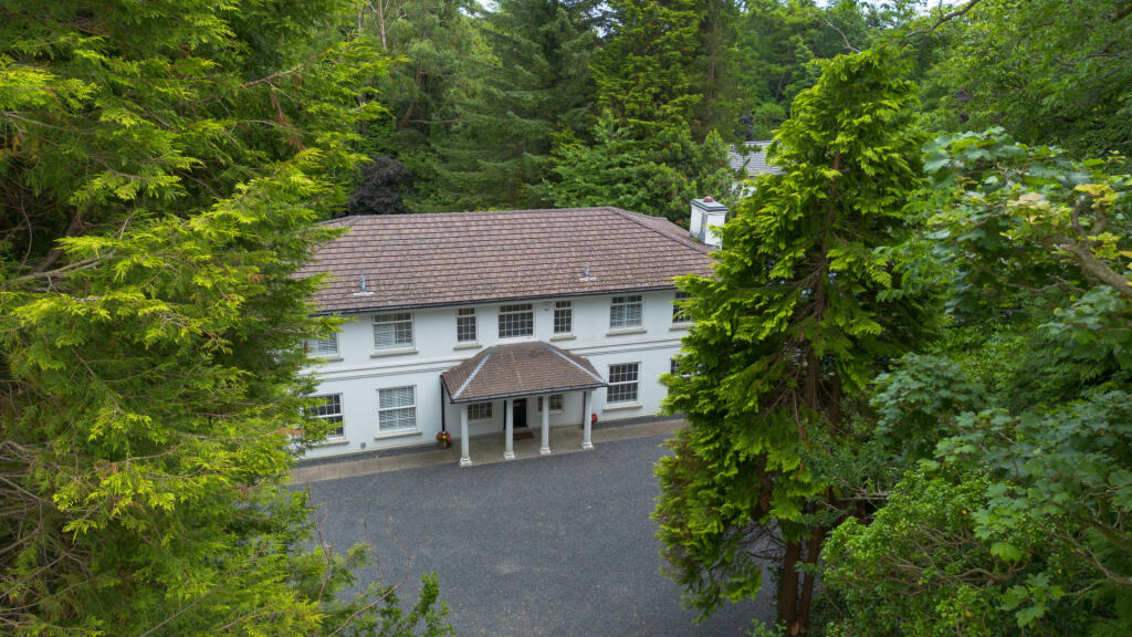 Camelot, 9 Hillberry Green, Douglas, IM2 6DE photo 2