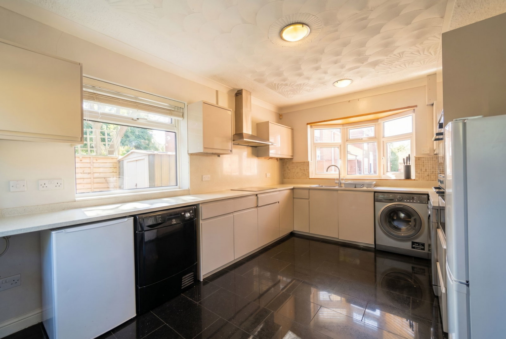 Warmley Close, Solihull photo 5