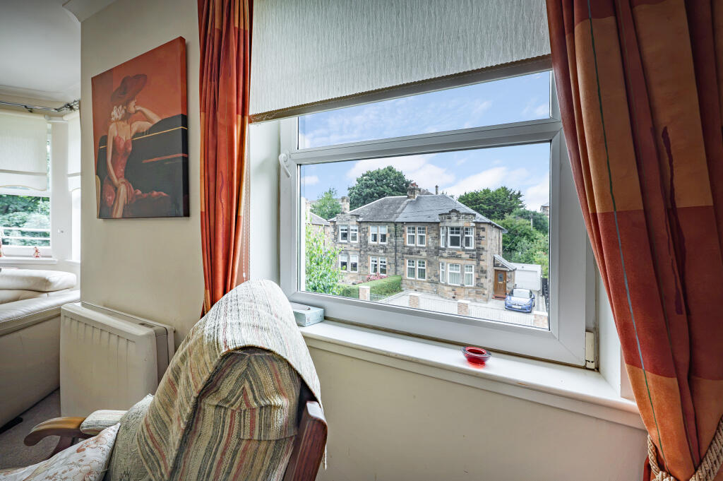 Apartment in Glasgow, South Lanarkshire - More