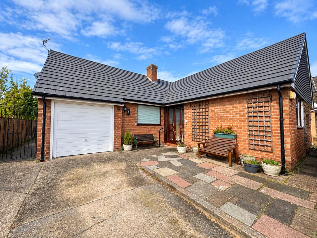 House in Sefton, Liverpool City Region - View 2