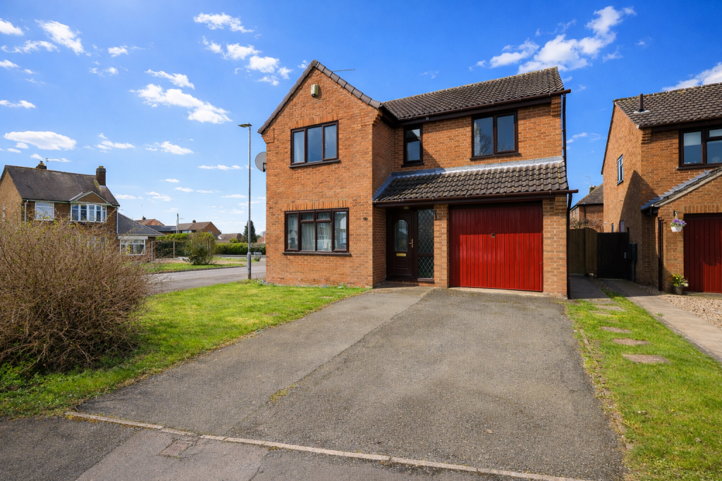 4-bed detached on Link Rise, Markfield, Leicester, Leicestershire, £360,000