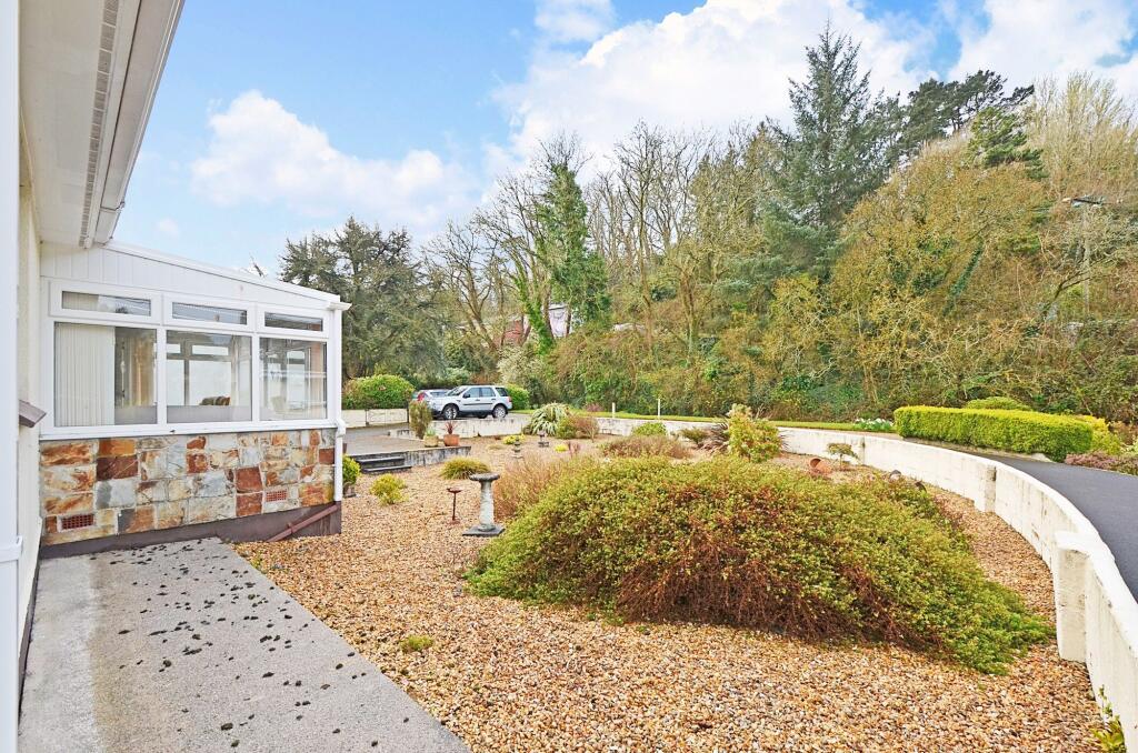 Roselyon Place, Par, PL24 photo 3
