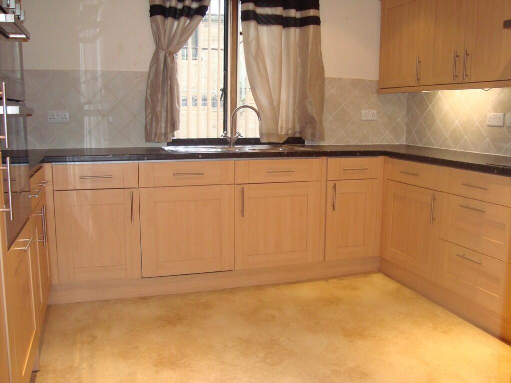Apartment in Ipswich - View 5