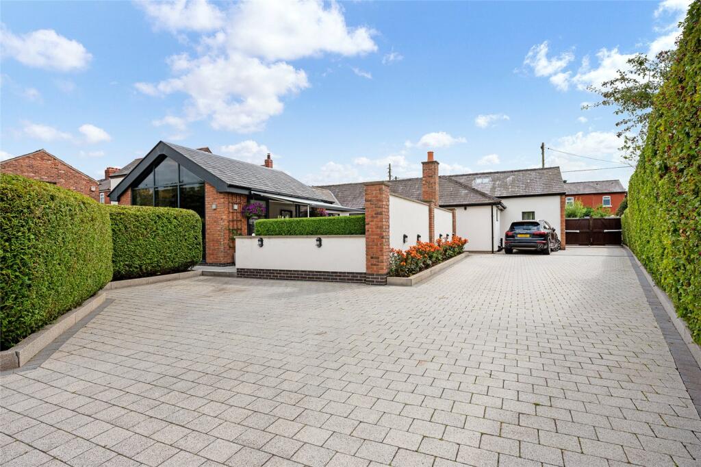 Main image of property: Chain House Lane, Whitestake, Preston, Lancashire