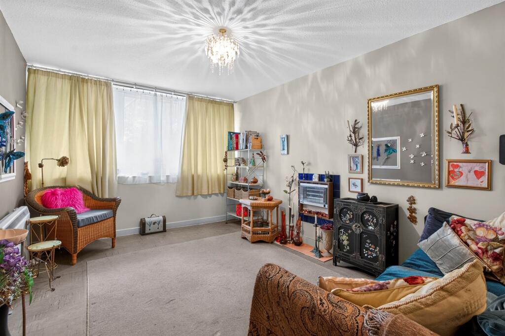 Apartment in Glasgow - View 2
