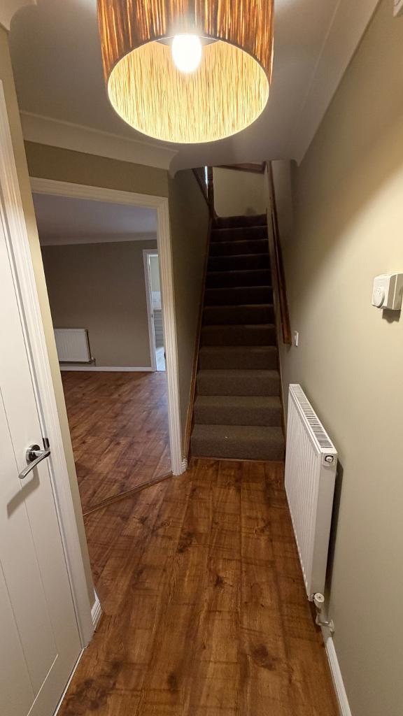 The oaks, Landare, Aberdare, Mid Glamorgan, CF44 8BZ photo 2