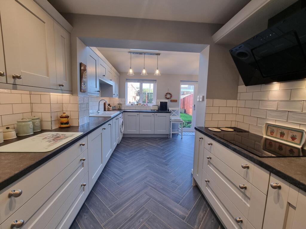 House in Hull, Bilton Grange - View 2