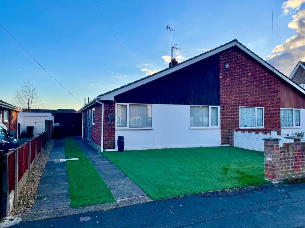 Main image of property: Oakwood Drive, Armthorpe, DN3