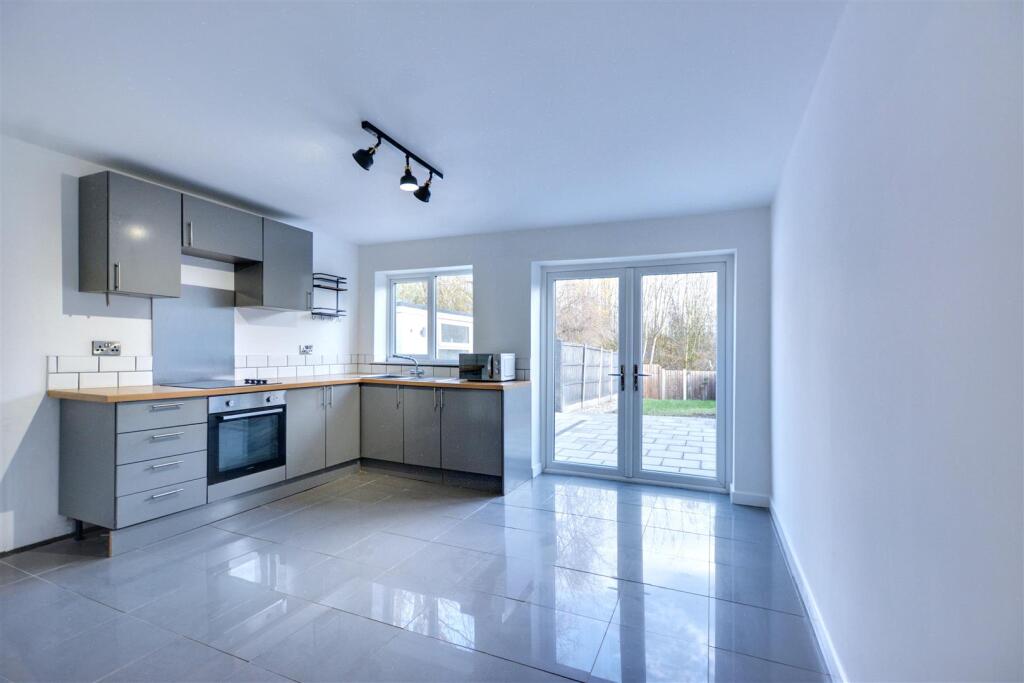 Glastonbury Road, Alvaston, Derby photo 3