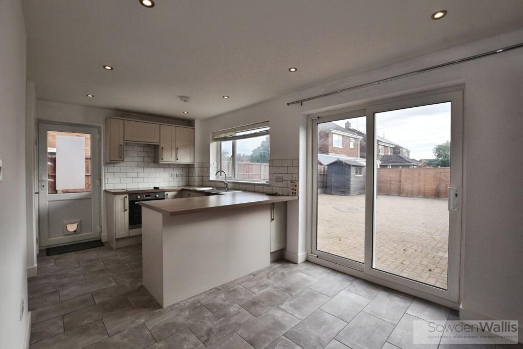 House in Peterborough - View 3