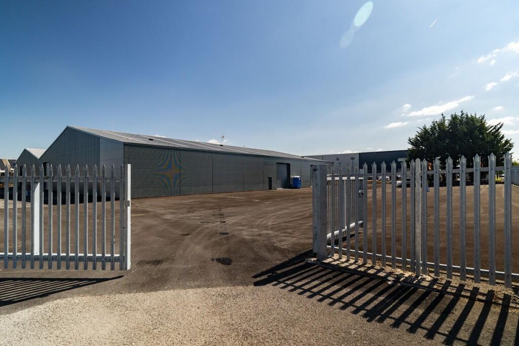 Main image of property: Cuxton Road, Parkwood Industrial Estate, Maidstone, Kent, ME15 9YF