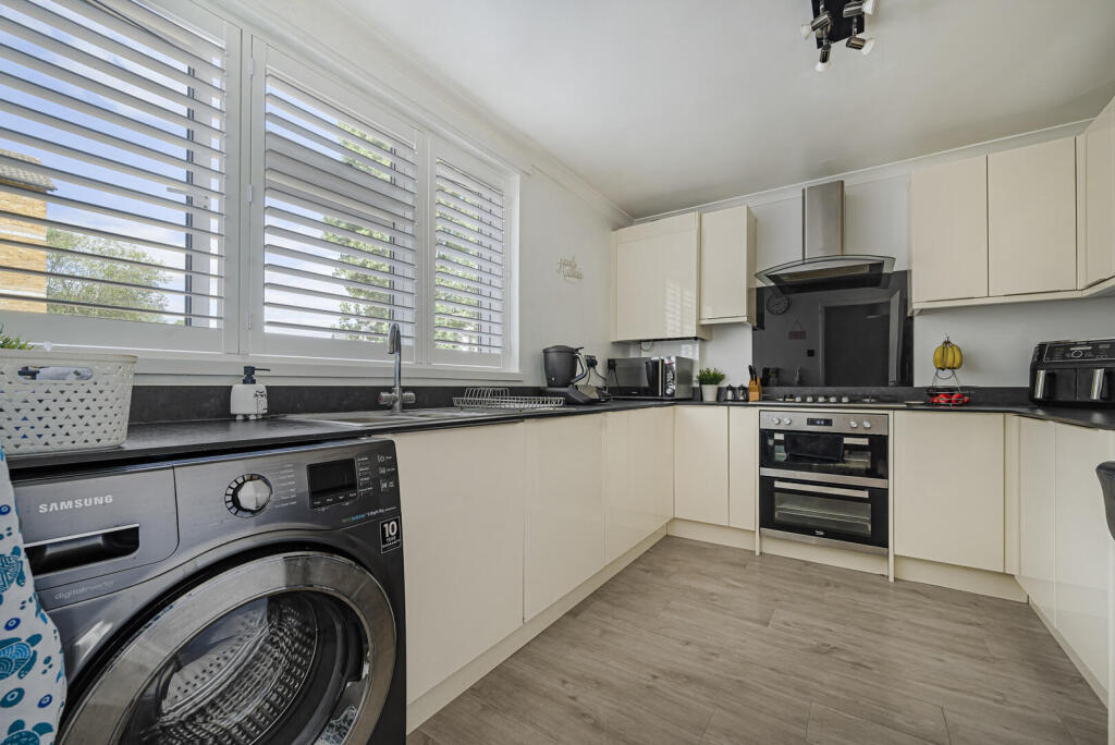 Crown Lane, Bromley, Kent photo 4