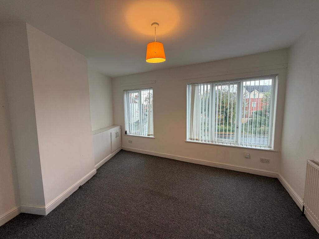 Apartment in Doncaster - View 5