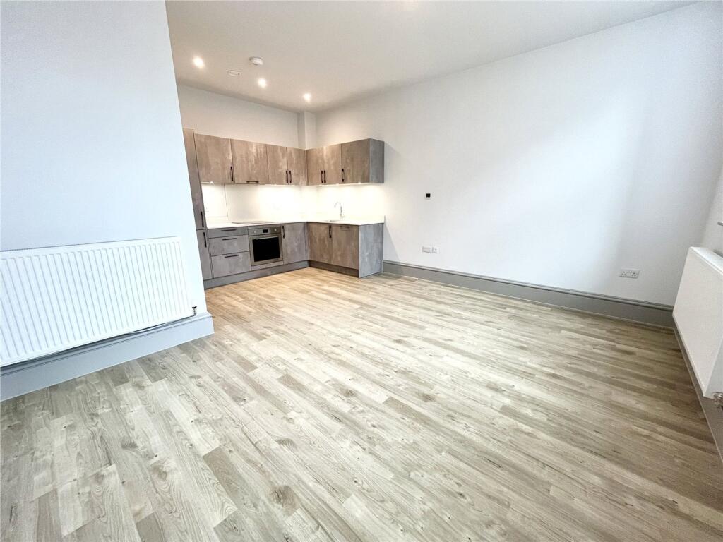 Apartment in Bristol - View 5