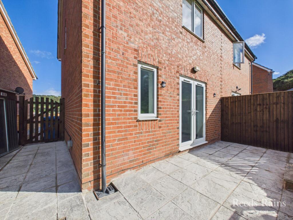 House in York - View 4